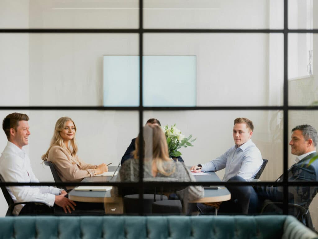 Experience Meets Innovation in London Lettings